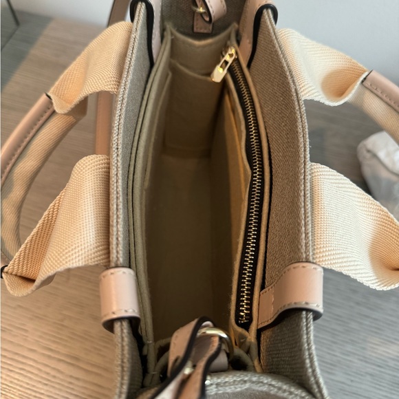 Chloe woody small - Picture 3 of 5